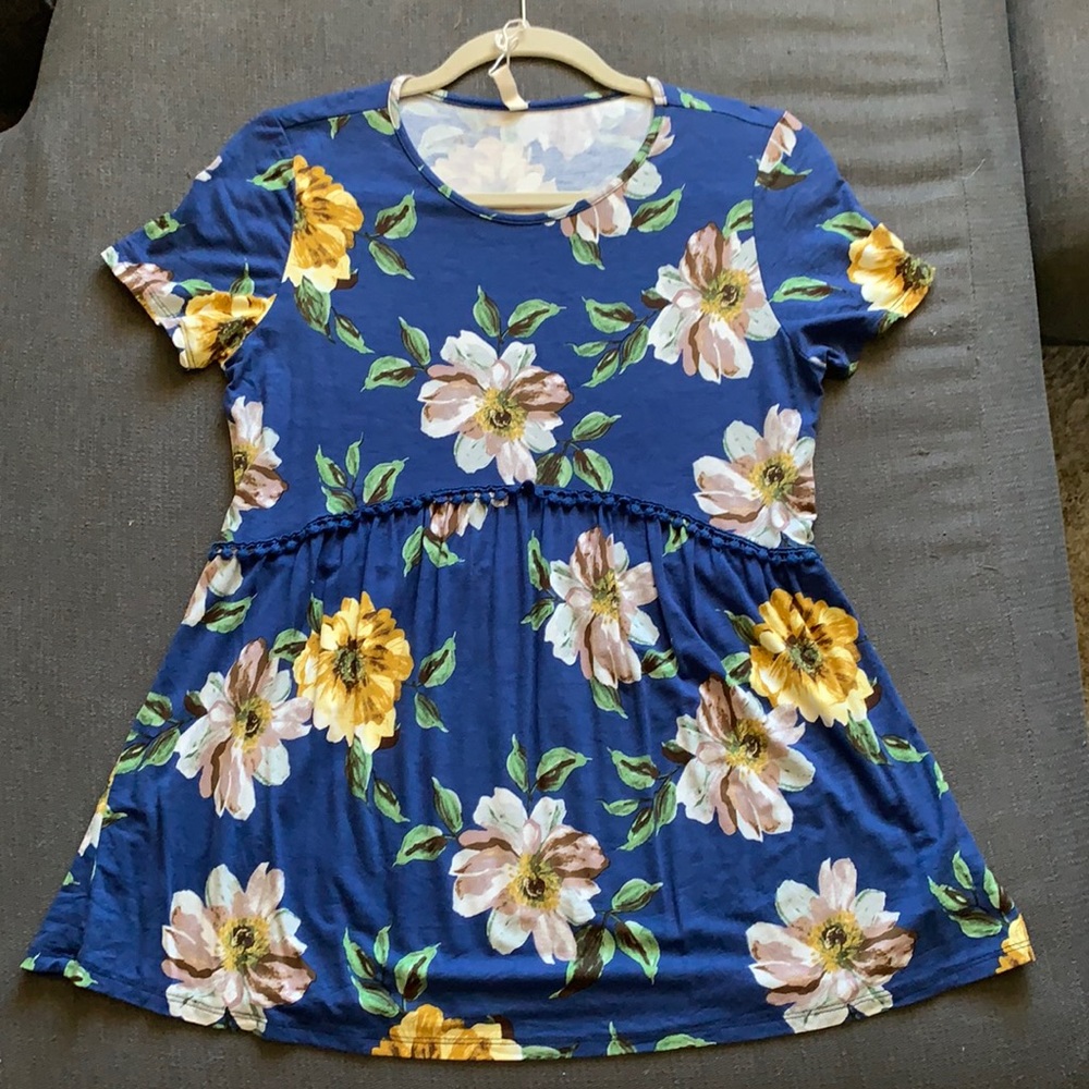 Pink Blush blue floral top